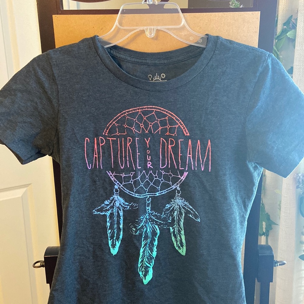 NWOT empyre gray shirt m